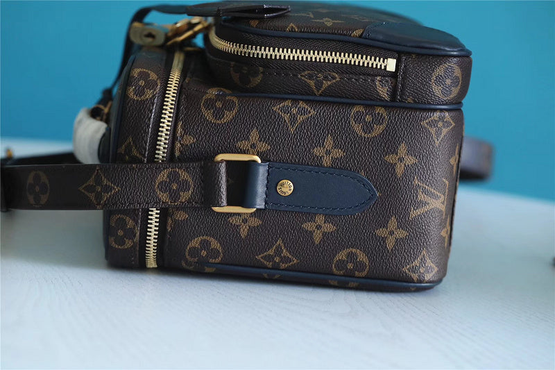 I W Fashion Lu-Vi bags - 8007