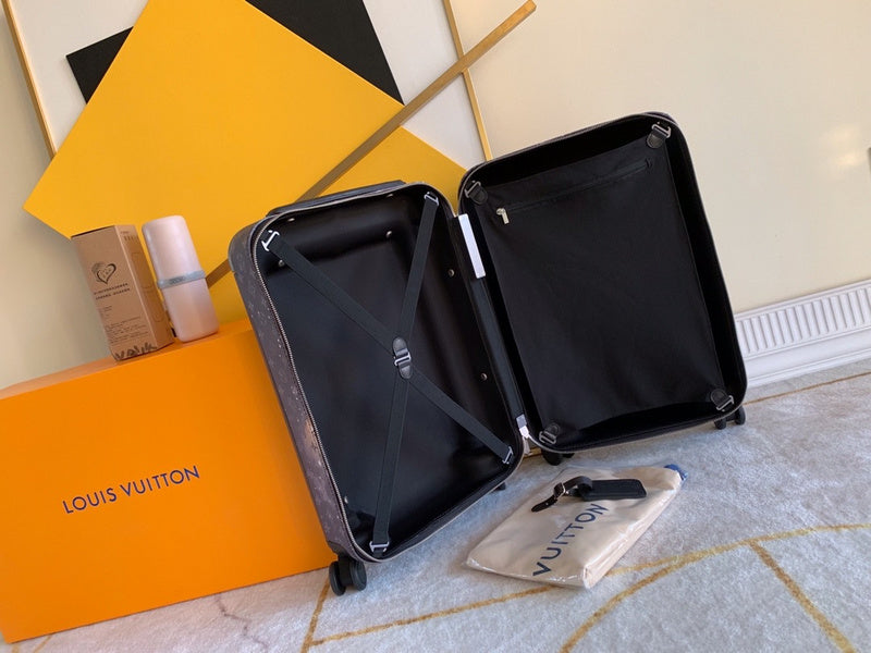 I W Fashion Lu-Vi bags - 11397