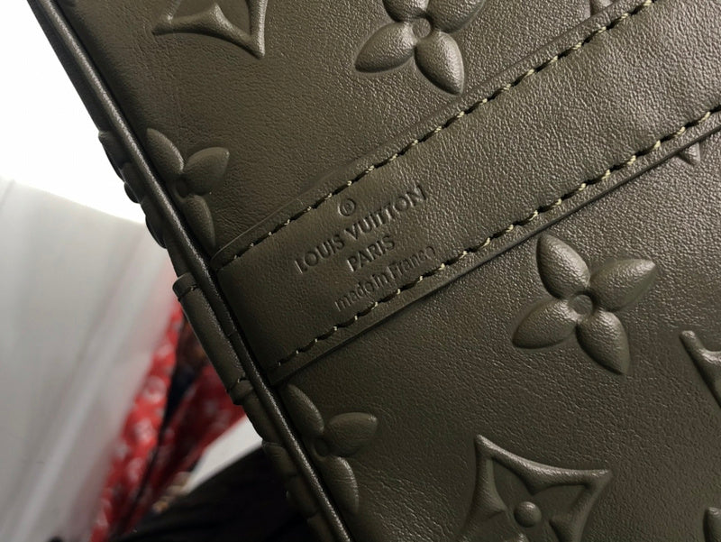 I W Fashion Lu-Vi bags - 17482