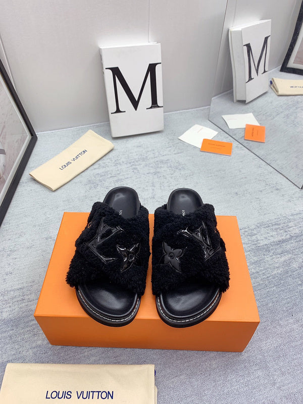 Louis Vuittion Luxury Shoes