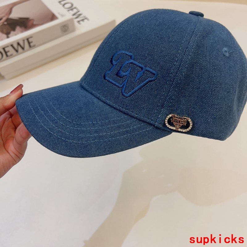 Louis Vuitton Luxury Cap