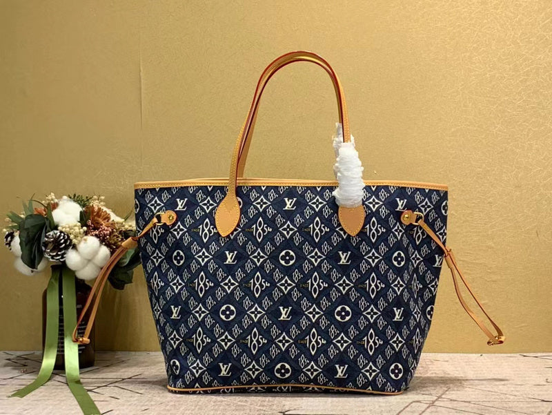 LOV2 Bags - Luxurious Bags  426