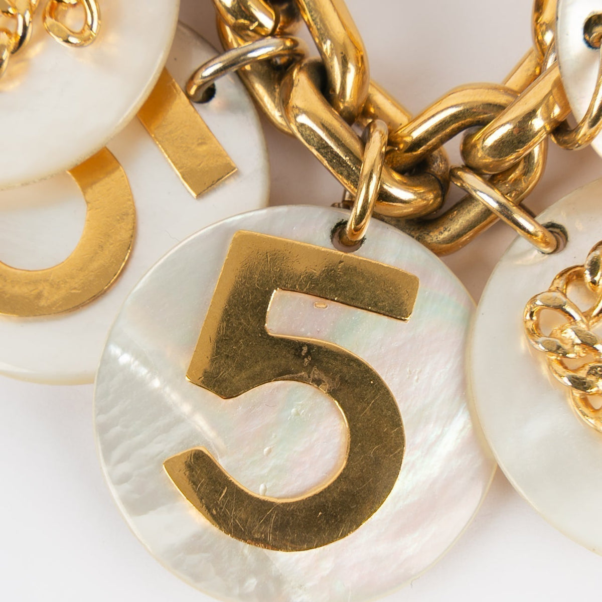 Bracelet charms Chanel