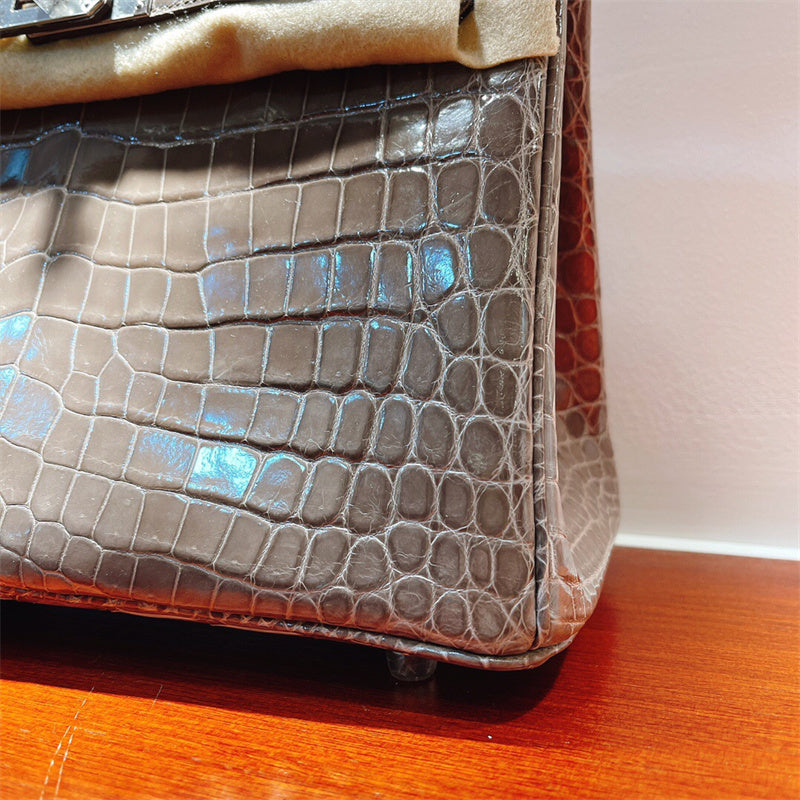 PHA - HMS Bags - 502