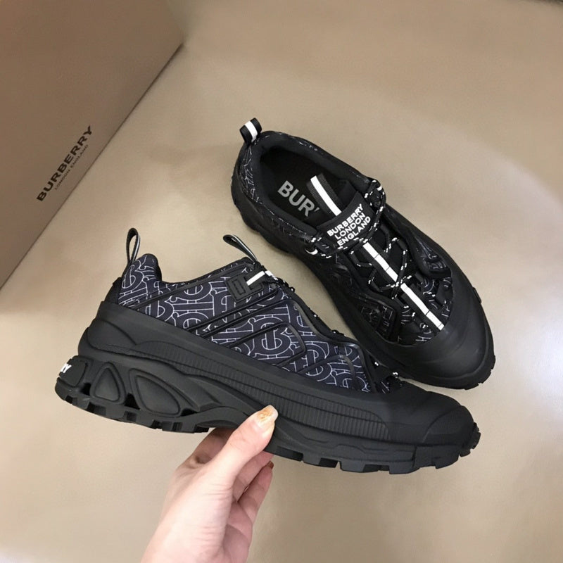 Burberry Luxury Shoes