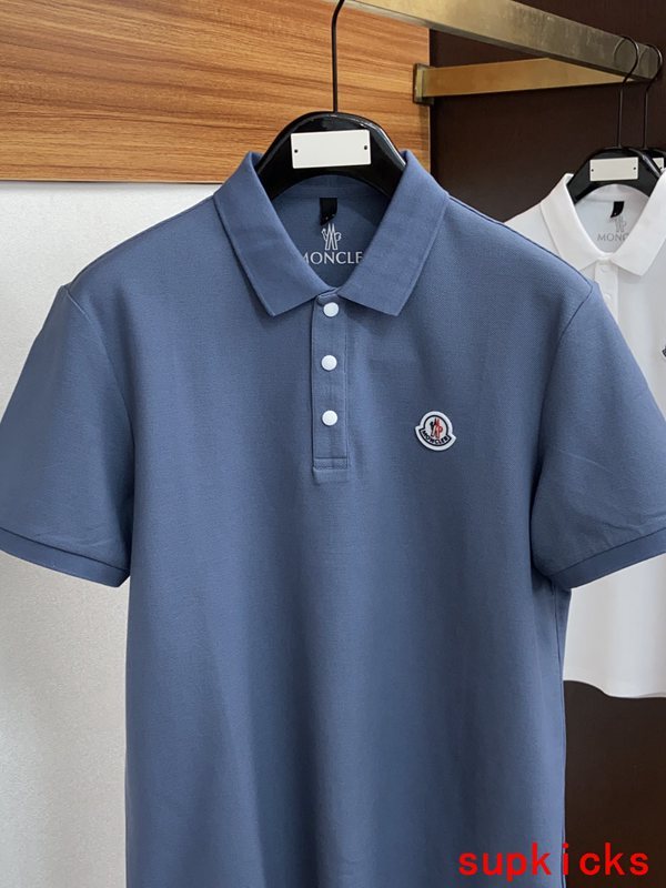 Moncler Luxury Cloth