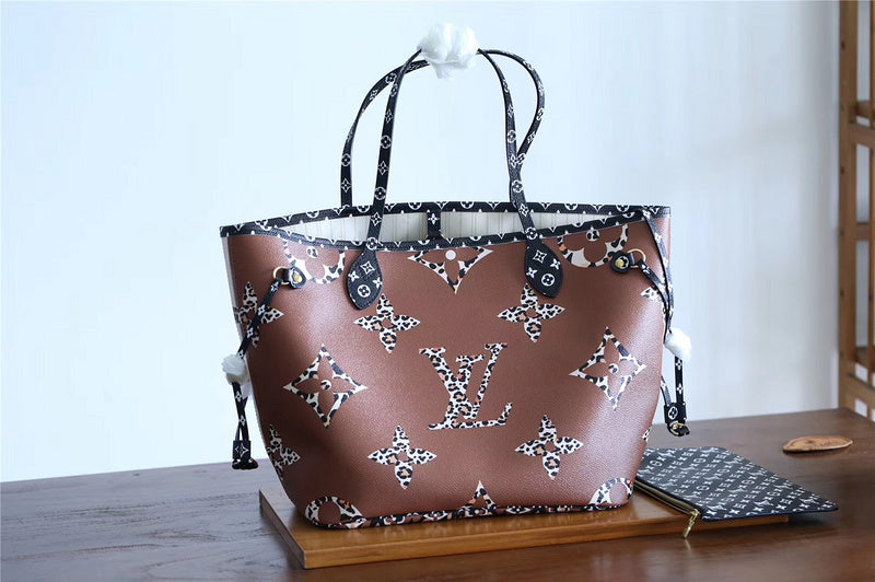 I W Fashion Lu-Vi bags - 8090