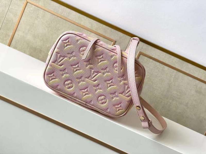 LOV2 Bags - Luxurious Bags  489