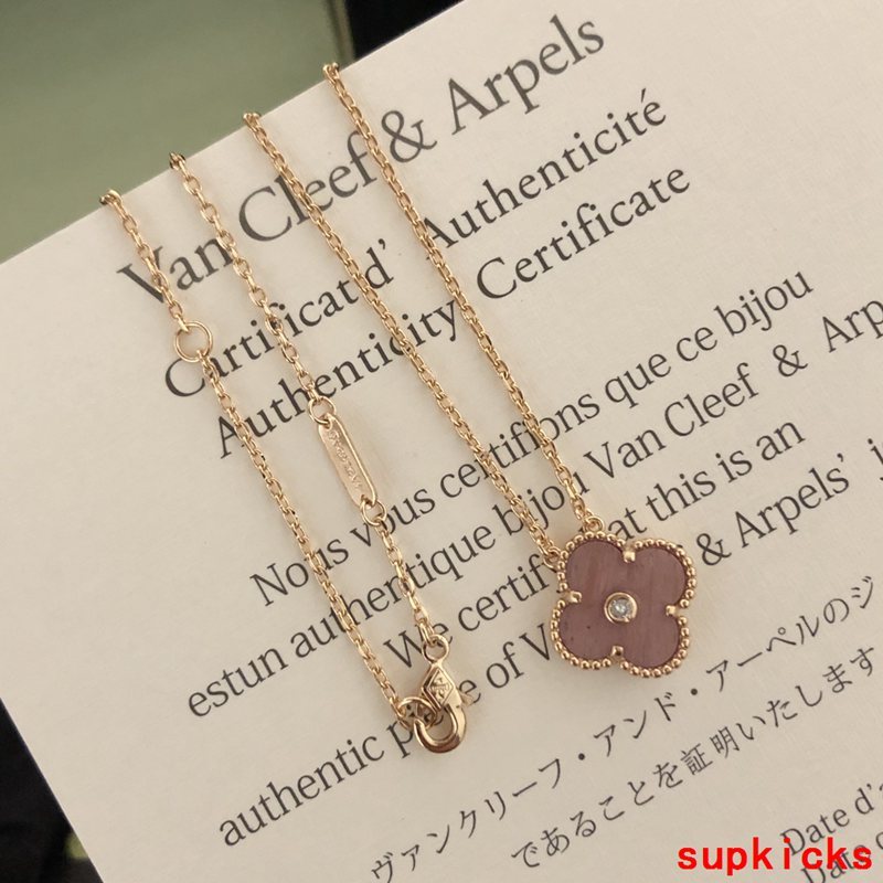Van Cleef & Arples Jewelry