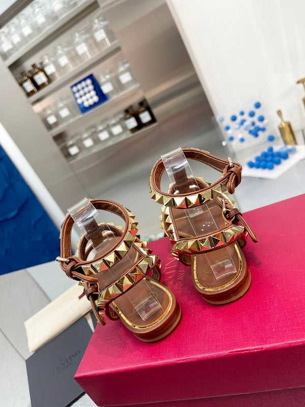 Valentino GARAVANI Luxury Shoes