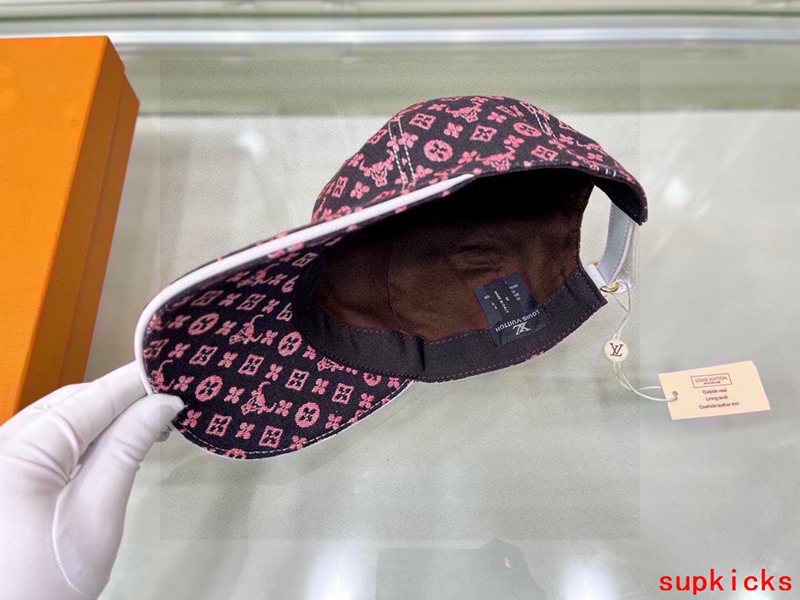 Louis Vuitton Luxury Cap