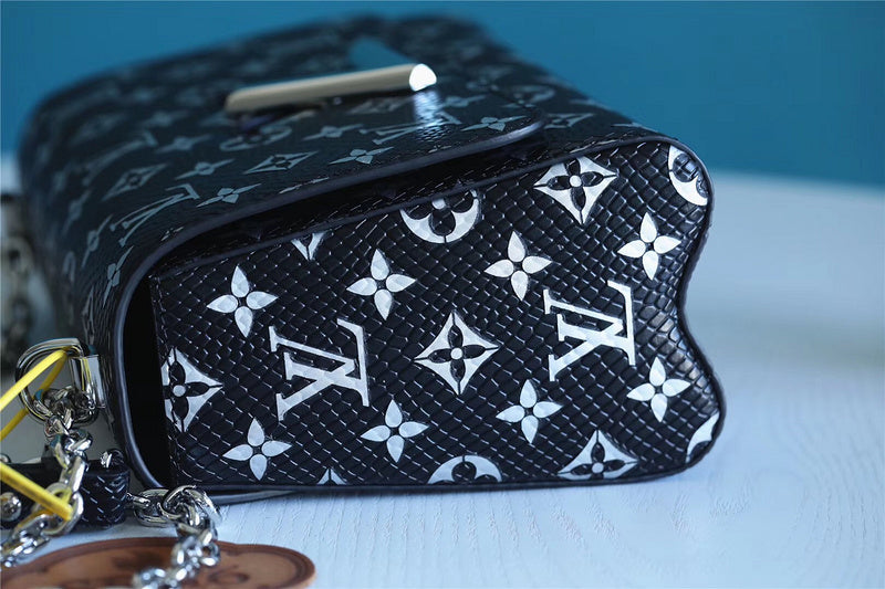 I W Fashion Lu-Vi bags - 8472