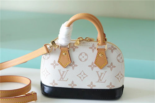 PHA - LOV Bags - 009