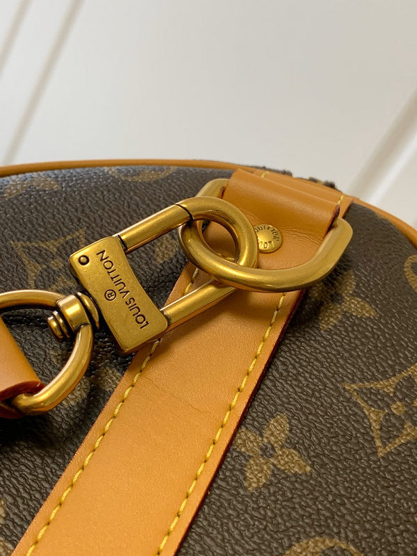 I W Fashion Lu-Vi bags - 17756