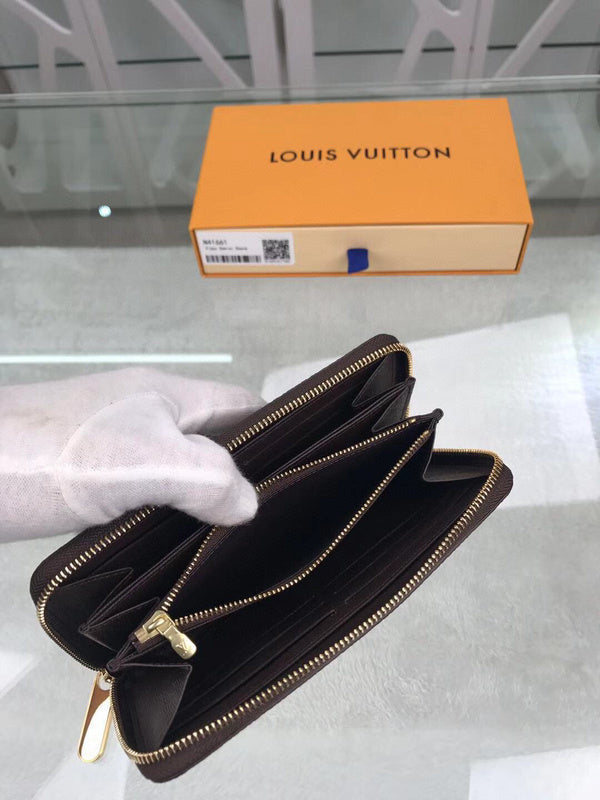 I W Fashion Lu-Vi bags - 10898