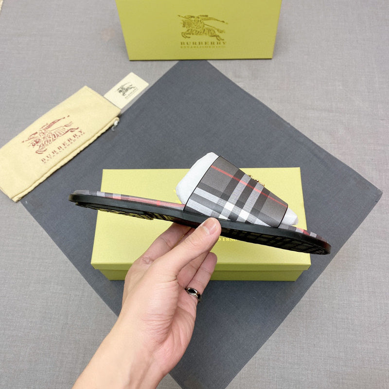Burberry Luxury Shoes