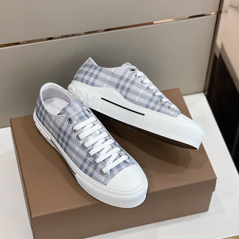 Burberry Luxury Shoes