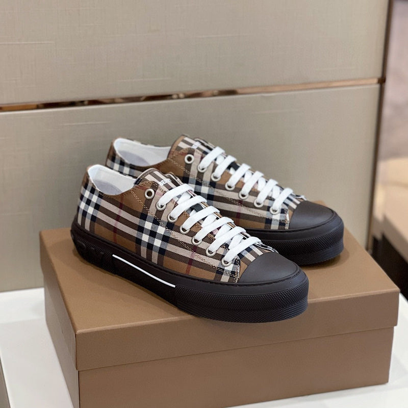 Burberry Luxury Shoes