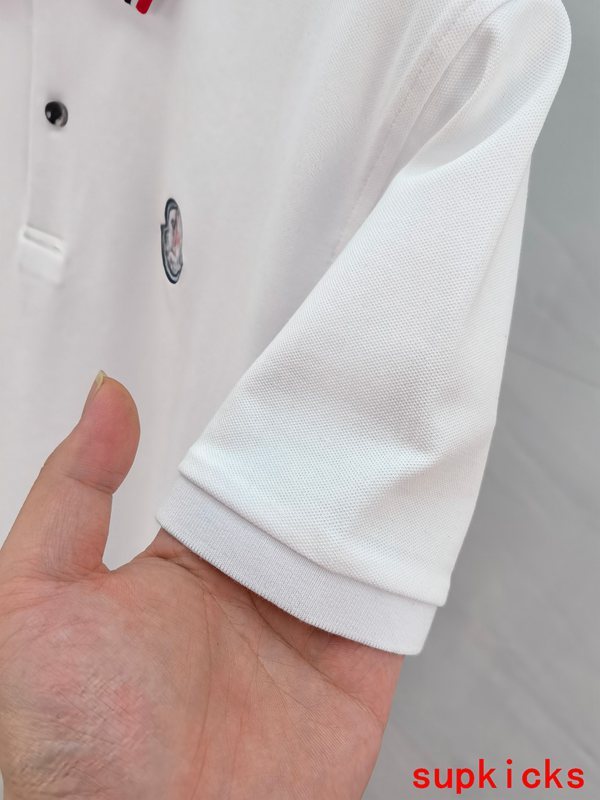 Moncler Luxury Cloth