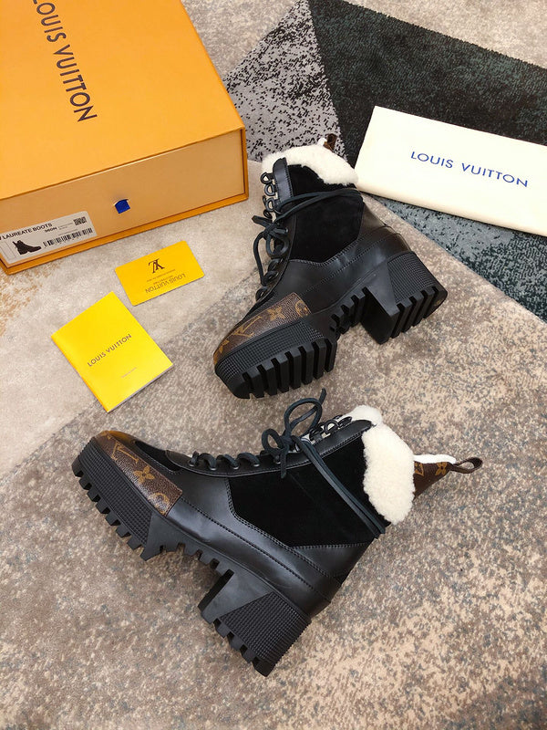 Louis Vuittion Luxury Shoes