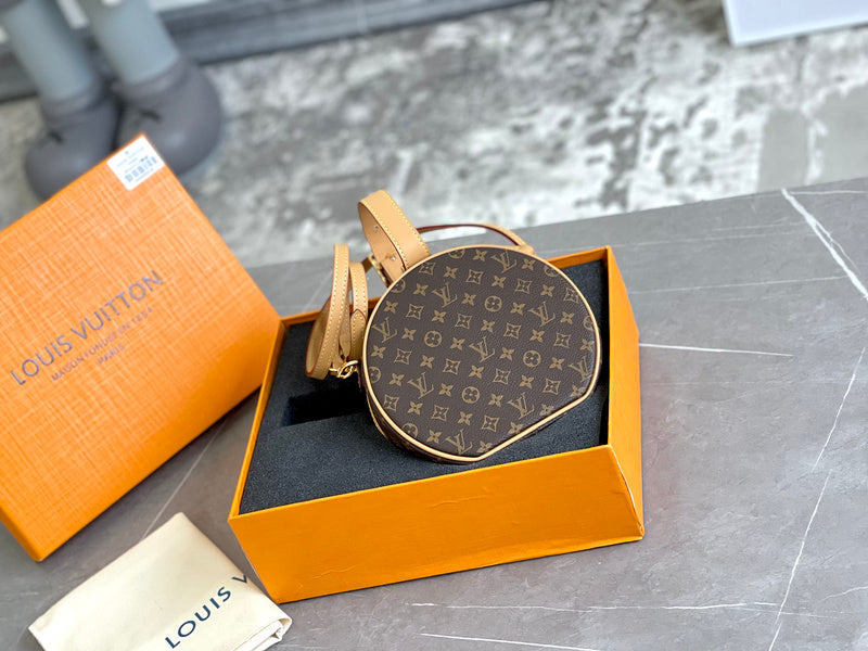 I W Fashion Lu-Vi bags - 17218