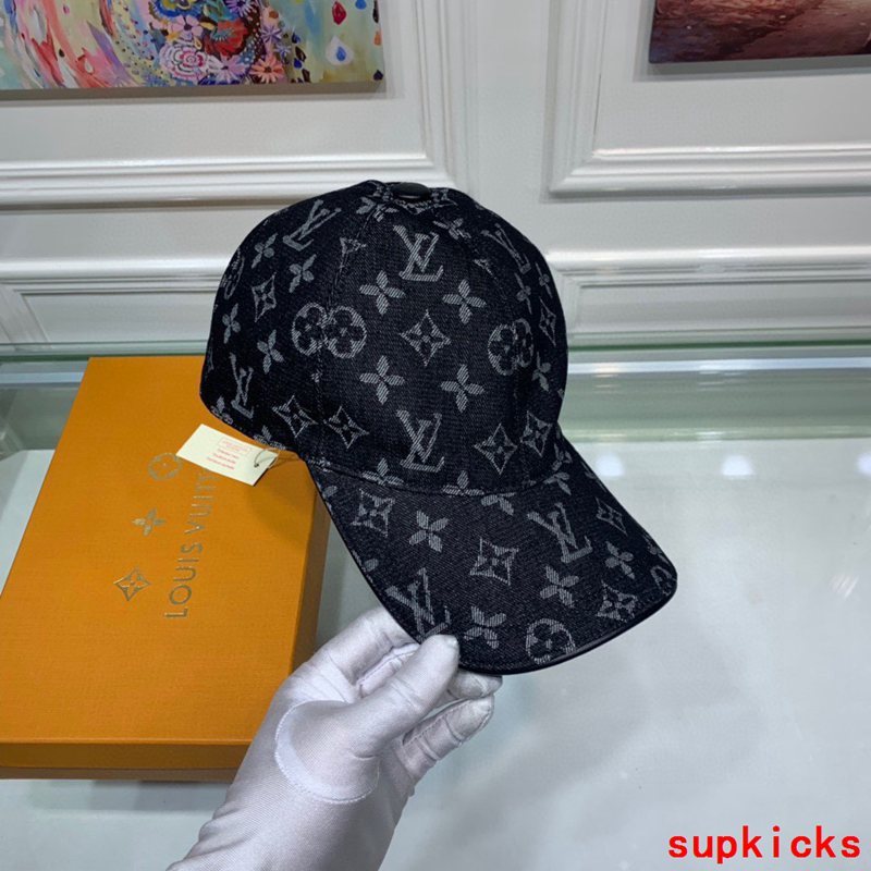 Louis Vuitton Luxury Cap