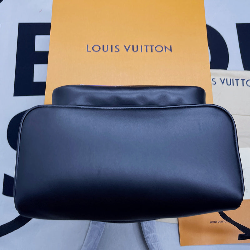 I W Fashion Lu-Vi bags - 9612