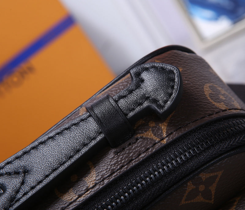 I W Fashion Lu-Vi bags - 17119