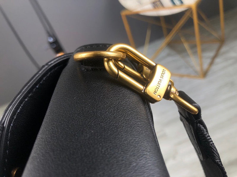 LOV2 Bags - Luxurious Bags  824