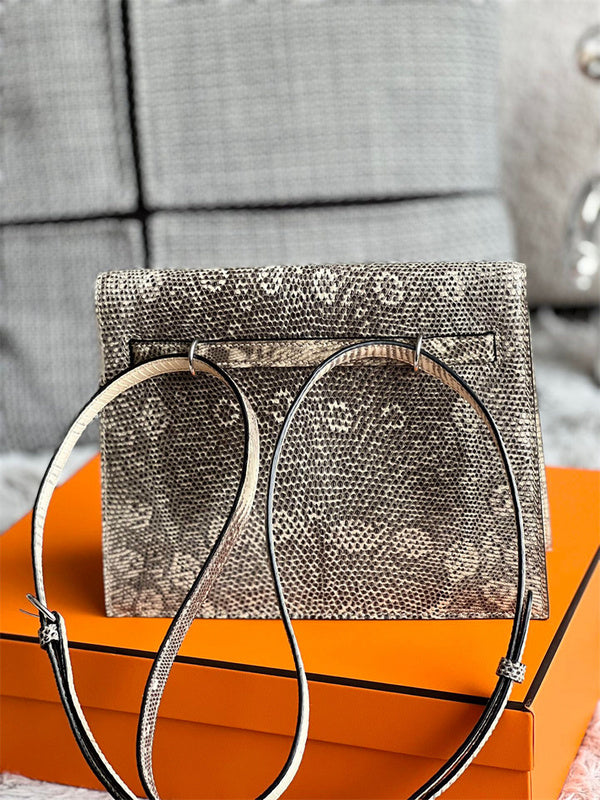 PHA - HMS Bags - 710
