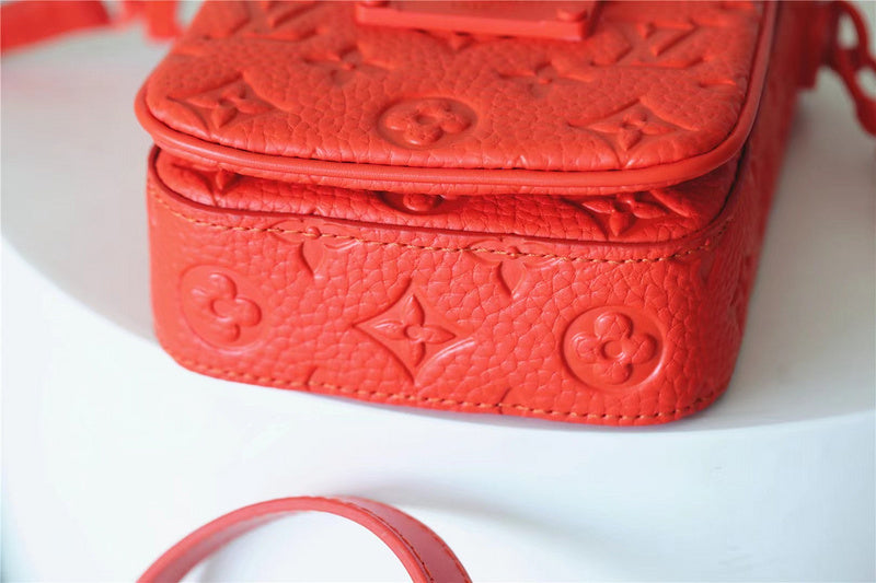 I W Fashion Lu-Vi bags - 10083