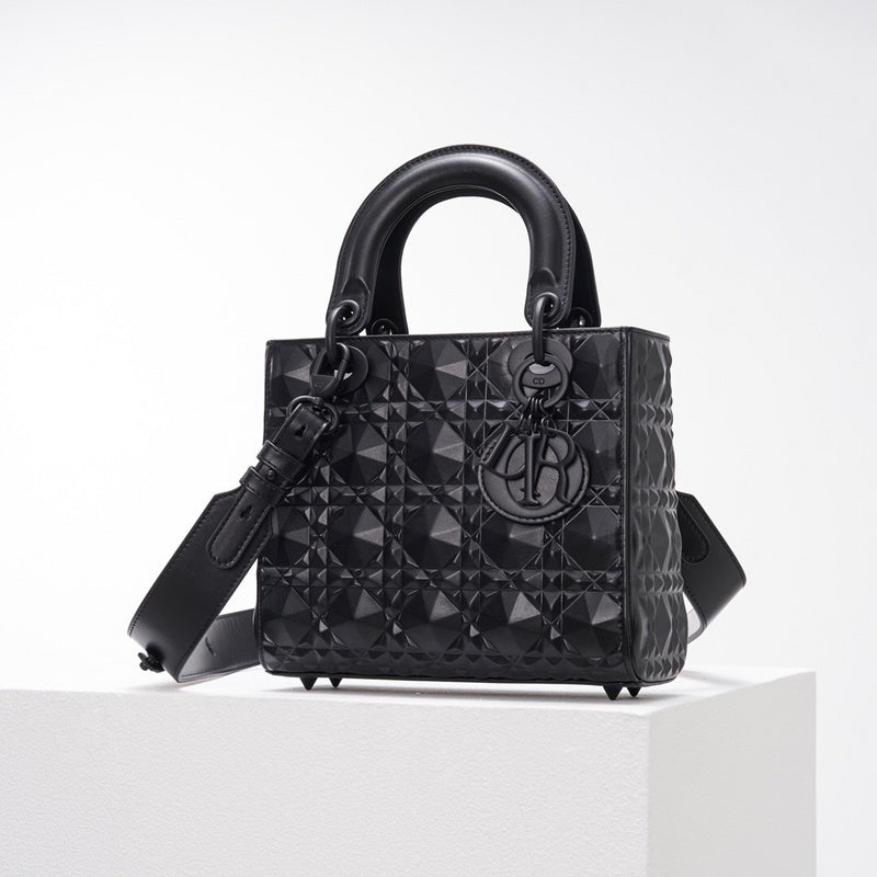 PHA - DOR Bags - 506