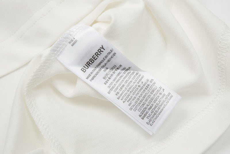 Burberry T-Shirts - 335