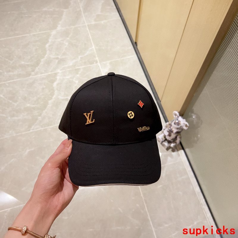 Louis Vuitton Luxury Cap