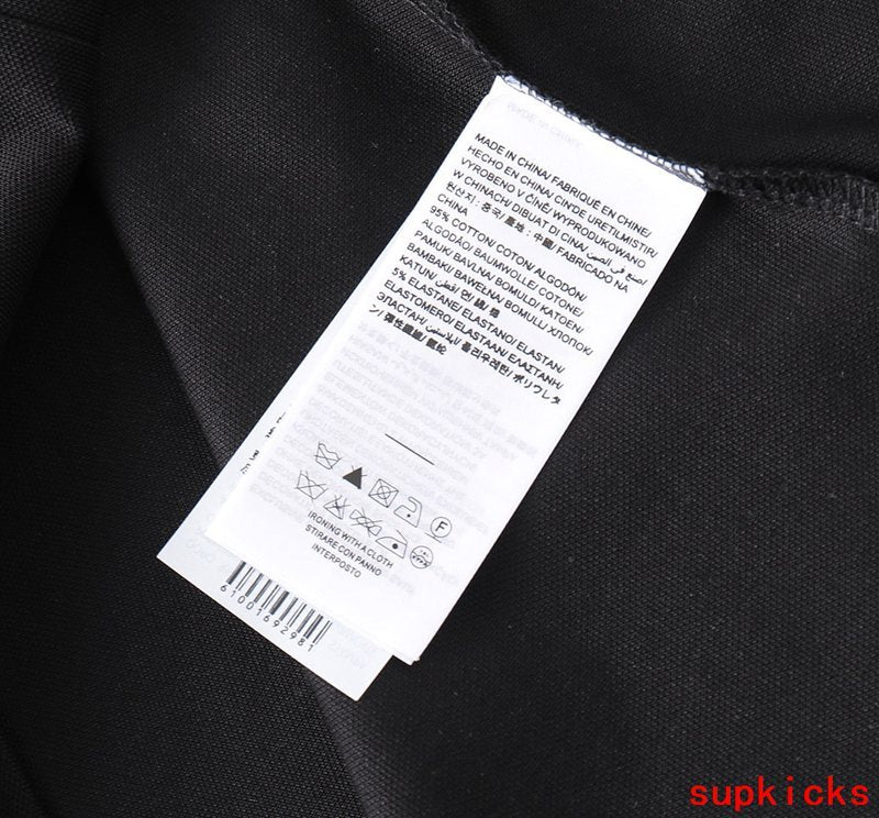 Moncler Luxury Cloth