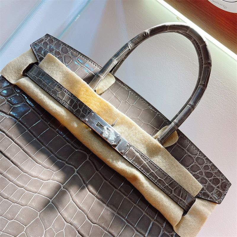 PHA - HMS Bags - 502