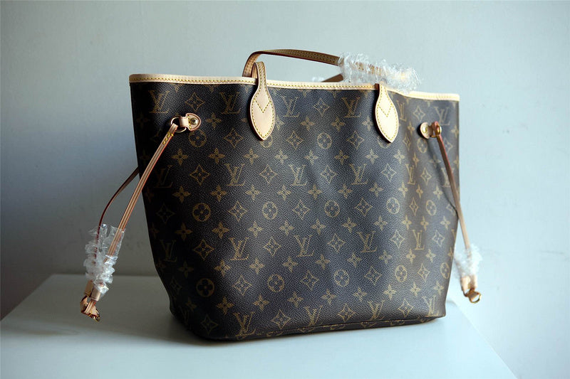 I W Fashion Lu-Vi bags - 8105