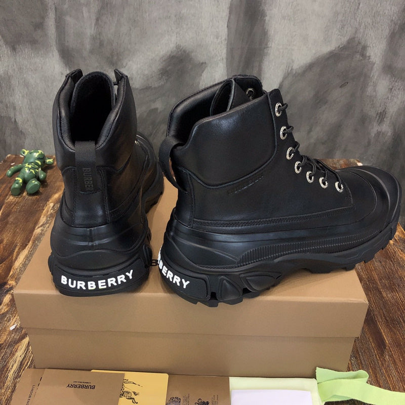 Burberry Luxury Shoes