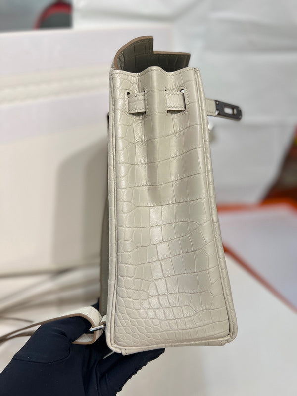 PHA - HMS Bags - 1466