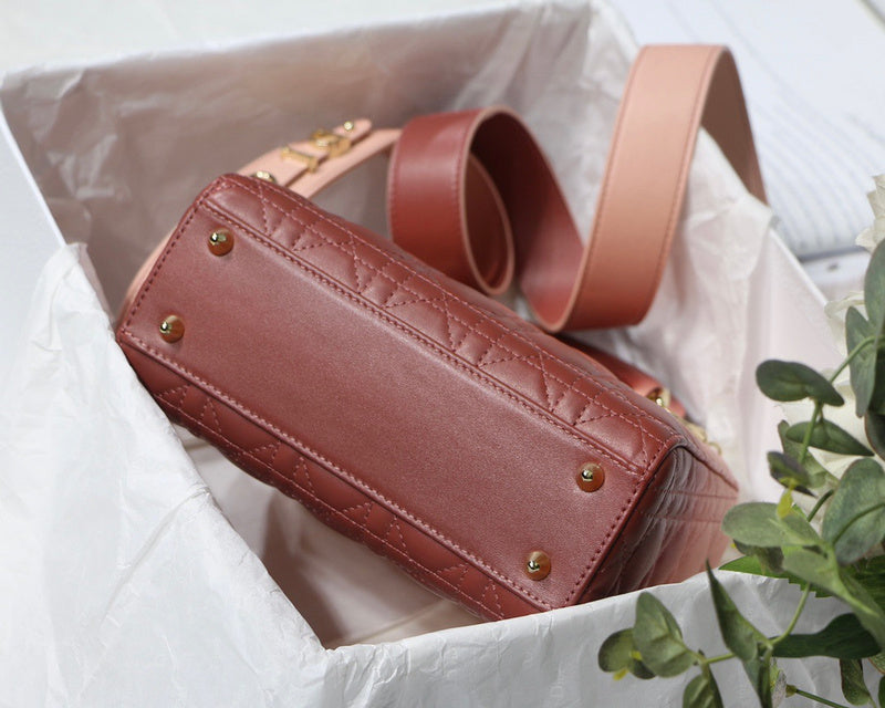 ENT - DOR Bags - 556