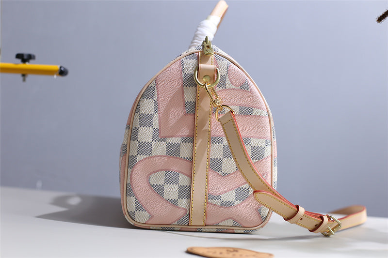 I W Fashion Lu-Vi bags - 8167