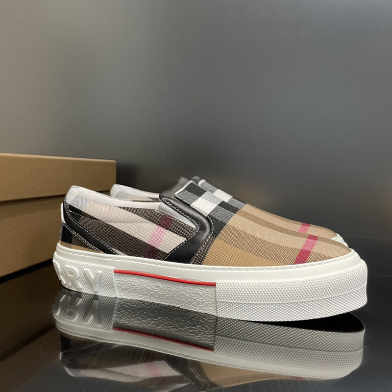 Burberry Luxury Shoes