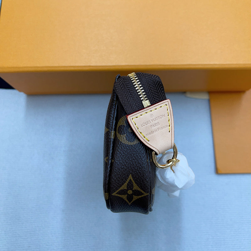 I W Fashion Lu-Vi bags - 8781