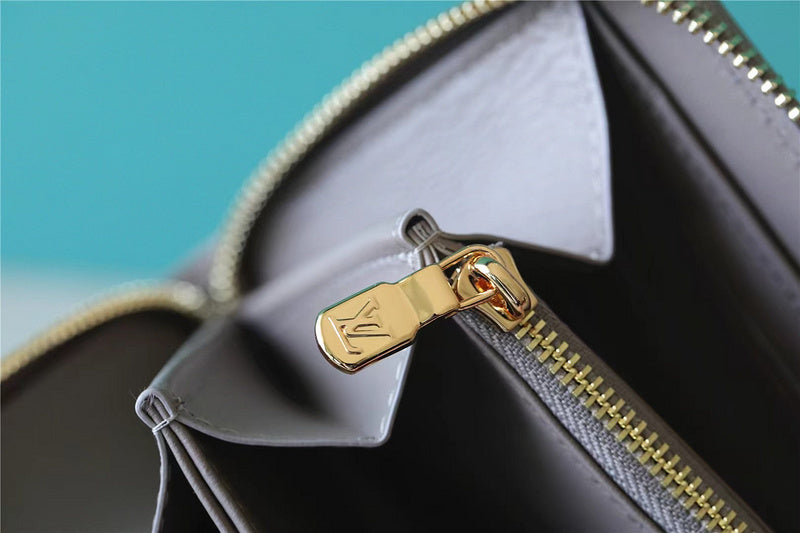I W Fashion Lu-Vi bags - 8799