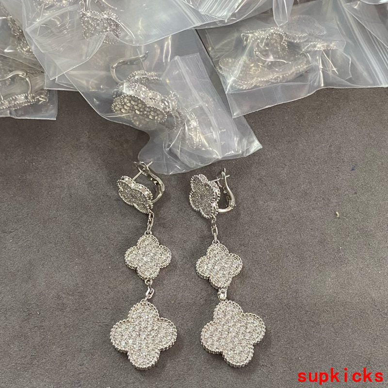 Van Cleef & Arples Jewelry