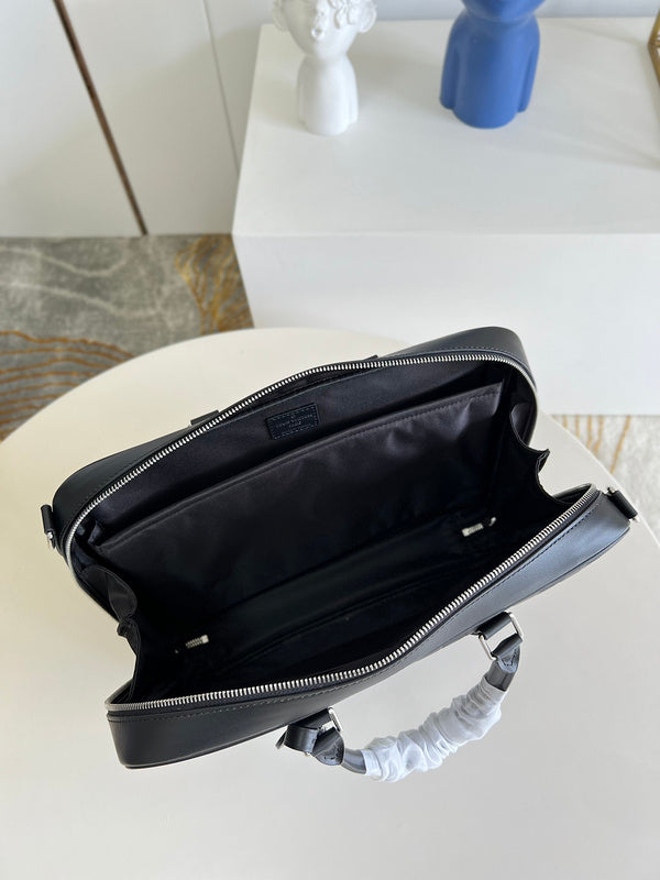I W Fashion Lu-Vi Bags - 16984