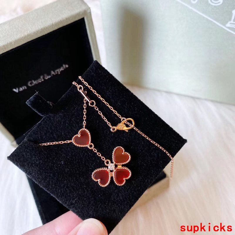 Van Cleef & Arples Jewelry