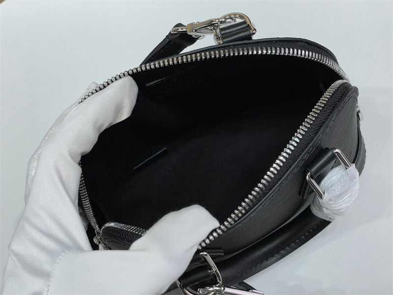 PHA - LOV Bags - 470
