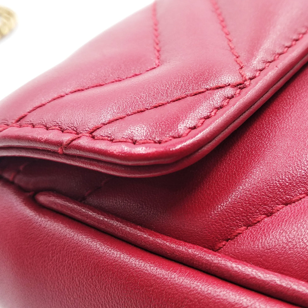 GG Marmont Super Mini Matelasse Bag Red Red