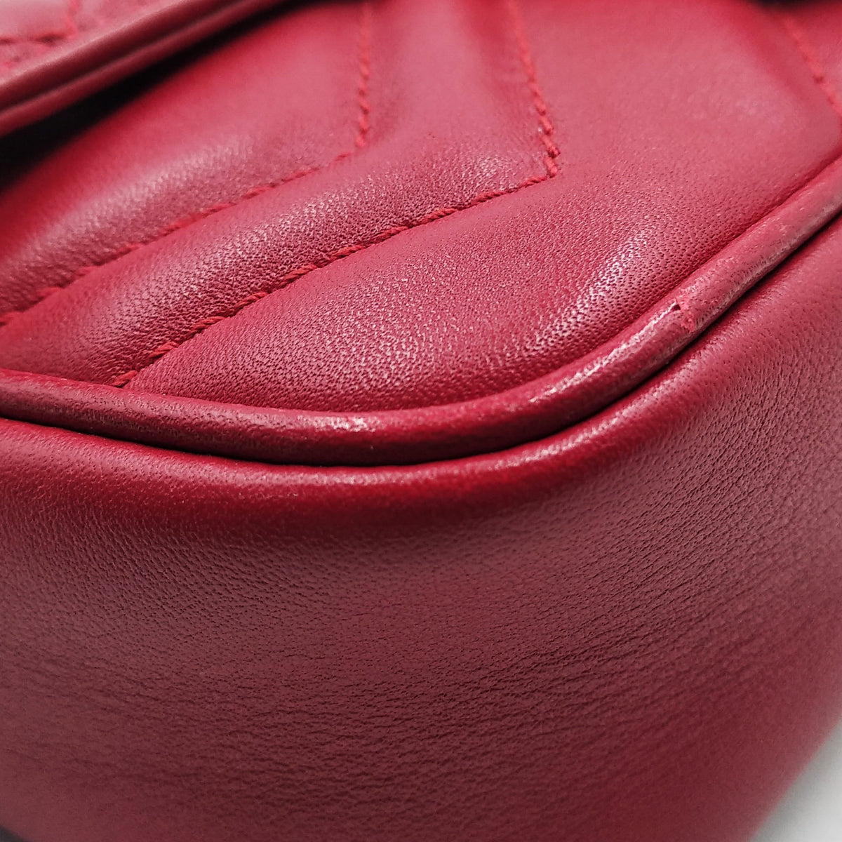GG Marmont Super Mini Matelasse Bag Red Red